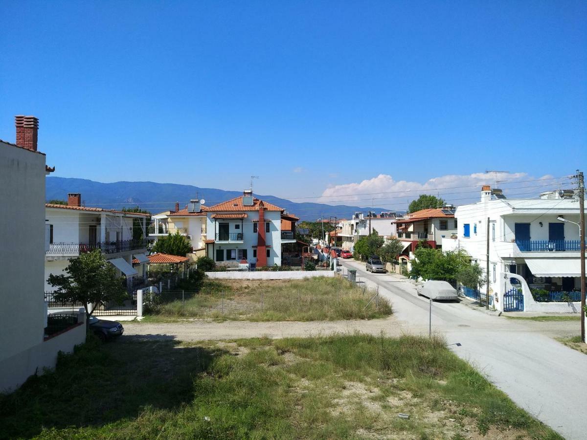 Grigorios Apartments Vrasná Esterno foto